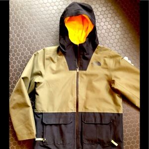 Northface Boys large freedom jacket